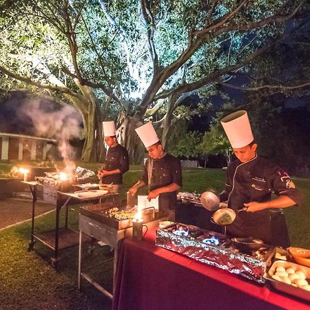 Mahanuge Hotel Polonnaruwa Ngoại thất bức ảnh